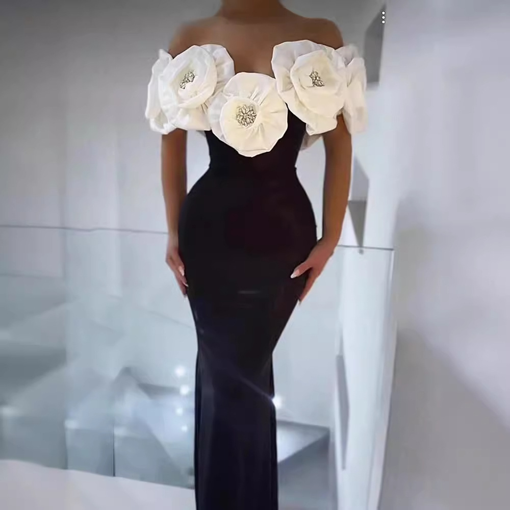 Ankle Brace - Robe à bandes à fleurs blanches
